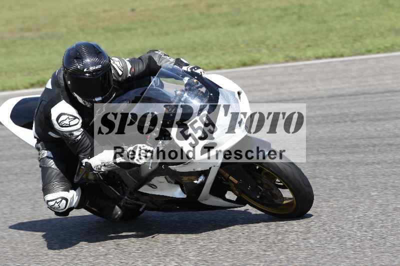/44 09.08.2025 Plüss Moto Sport ADR/Freies Fahren/559
